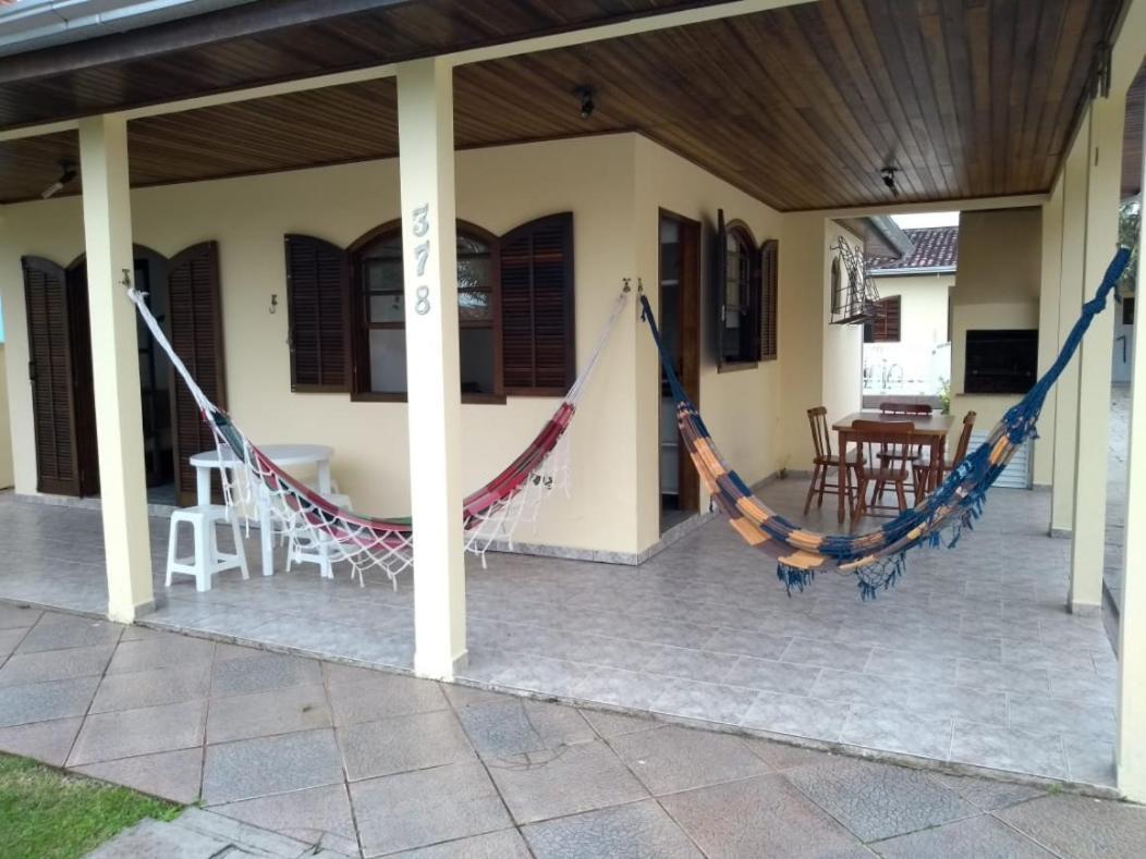 Casa Guaratuba Espacosa E Confortavel 外观 照片