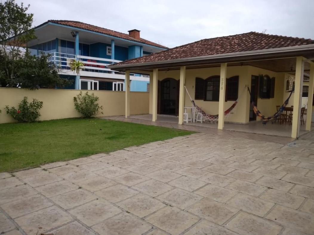 Casa Guaratuba Espacosa E Confortavel 外观 照片